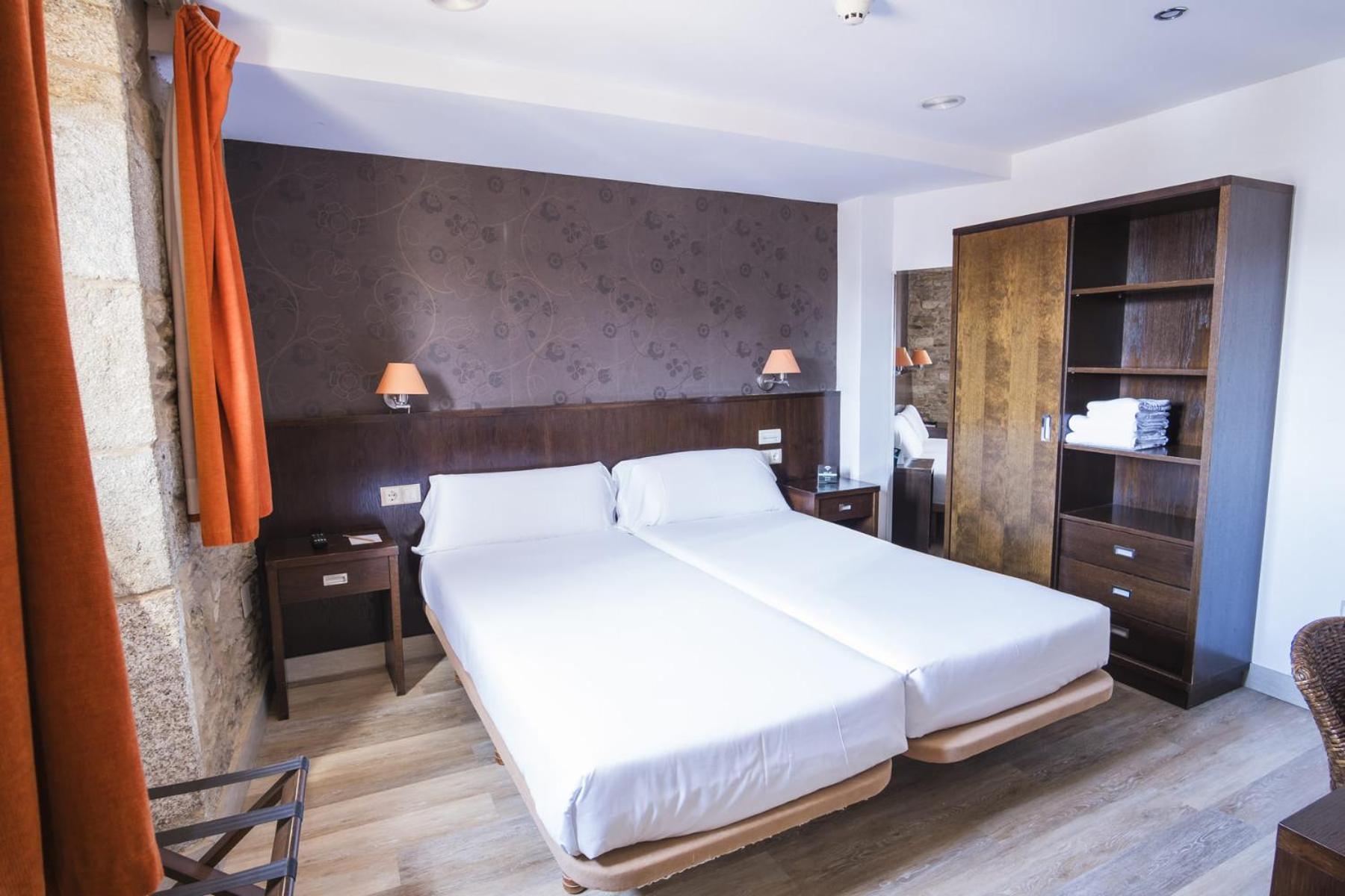 Hotel Alda Algalia سانتياغو دي كومبوستيلا المظهر الخارجي الصورة